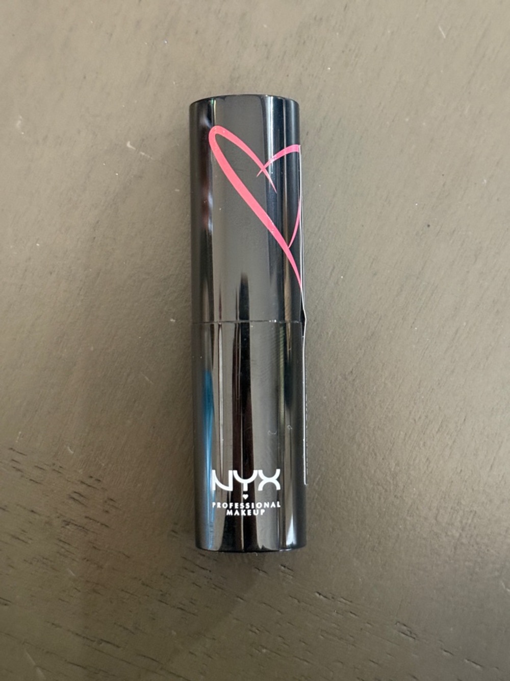 🌻 NYX Shout Loud Satin Lipstick in Day Club NWT